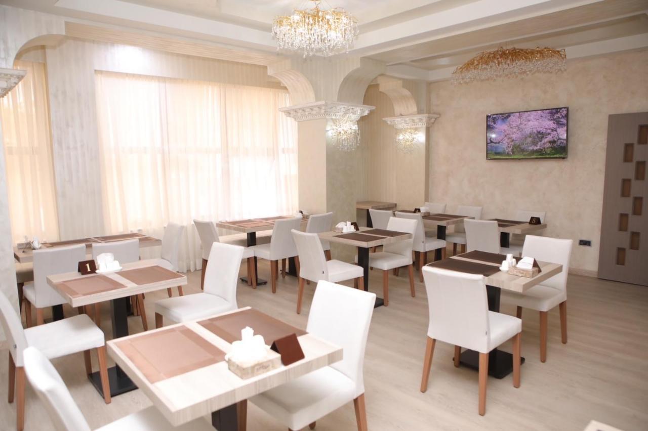Anga Yerevan Hotel Ngoại thất bức ảnh