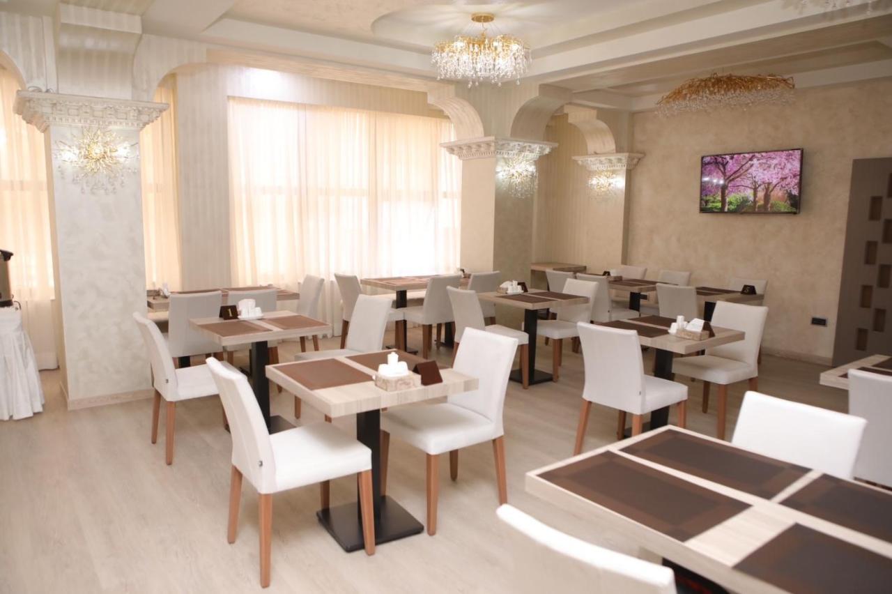 Anga Yerevan Hotel Ngoại thất bức ảnh
